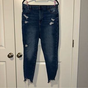 AEO Curvy Highest Rise Distressed Jegging